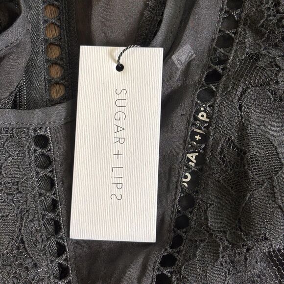 Sugar + Lips Black Lace Top Shorts Romper Jumpsuit Size Large NWT - Picture 7 of 9